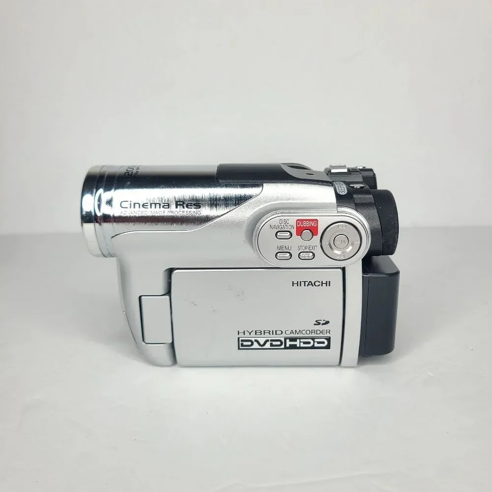 Hitachi DZ-HS300A DVD Hybrid Camcorder with 25x Optical Zoom - Tested